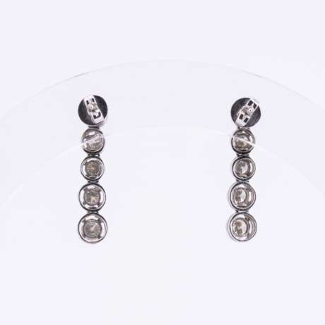 Diamond-Set: Necklace and Ear Jewellery - photo 5