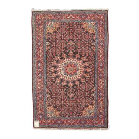 Orientteppich. BIDJAR/PERSIEN, 20. Jahrhundert, ca. 207x135 cm. - photo 2