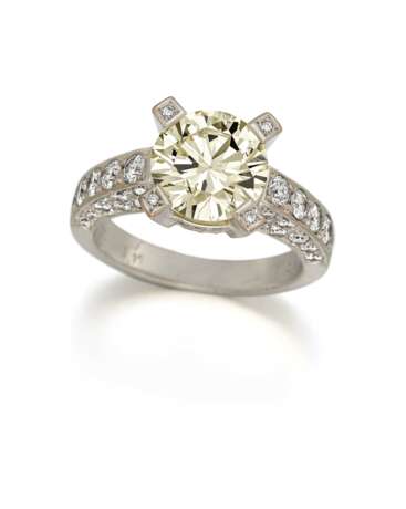 Diamond-Ring - photo 1