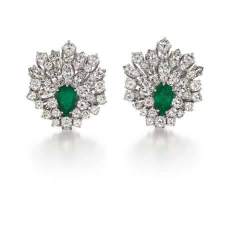 Emerald-Diamond-Ear Clip Ons - фото 1