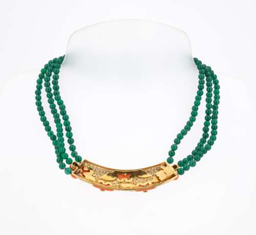 Van Cleef & Arpels. Chrysoprase-Coral-Diamond-Necklace - фото 2