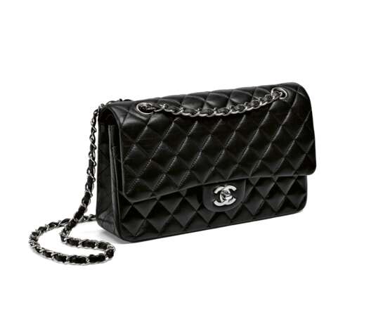 Chanel. Timeless - фото 1