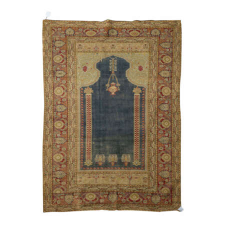 Orient carpet. OTTOMAN/TURKEY, 19. Century, approx. 189x130 cm. - photo 1