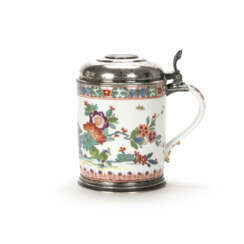 Meissen cylindrical jug with chinoiserie decor