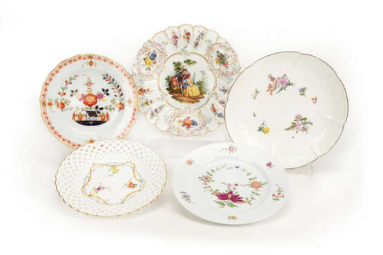 Meissen 4 plates and 1 bowl - photo 1