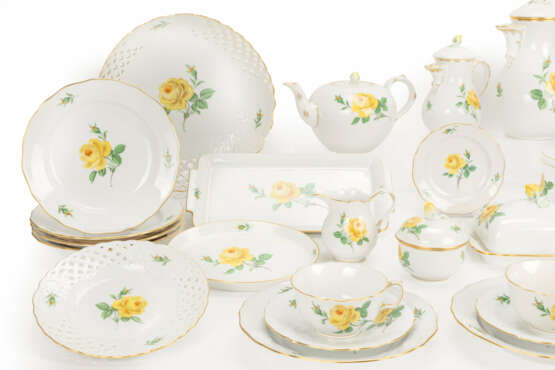 Meissen coffee and tea service 'Yellow Rose' - photo 4