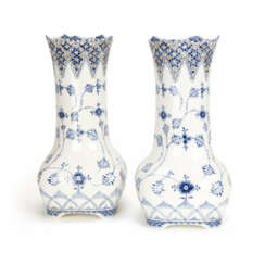 Royal Copenhagen pair of large 'Musselmalet' vases