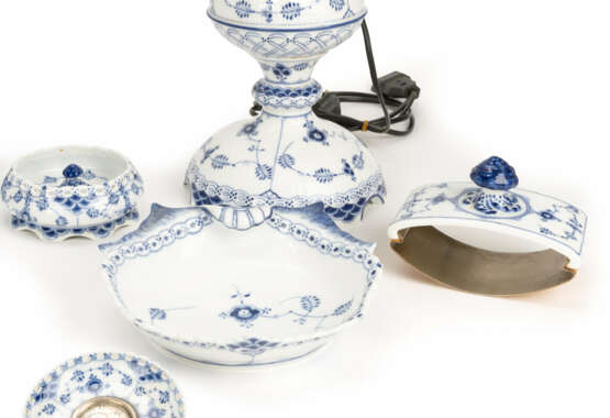 Royal Copenhagen porcelain 'Musselmalet' - фото 4