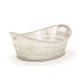 Silver basket with pearl frieze rim - фото 3