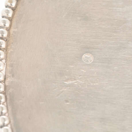 Silver basket with pearl frieze rim - фото 4