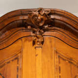 Large baroque cabinet - photo 4