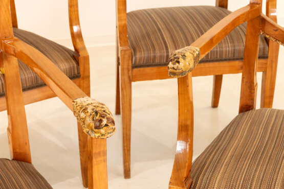Regency armchairs with lion's head handles - фото 5