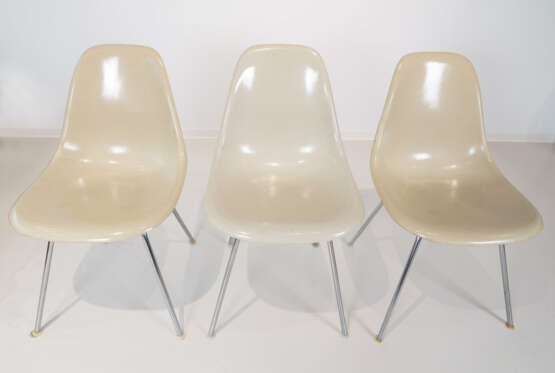 Herman Miller/Vitra drei DSX Plastic Side Chairs, S-Schale, Entwurf von Charles und Ray Eames - Foto 4