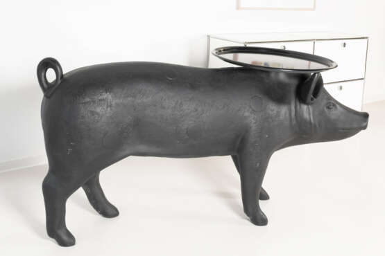 Mooi 'Pig Table', Entwurf von Front Design, Entwurf von Front Design - Foto 4