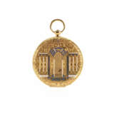 Pocket watch with engraved enamel decorations - фото 3