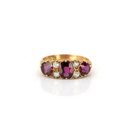 Victorianischer Ring mit Rubin-Diamantbesatz - Foto 1