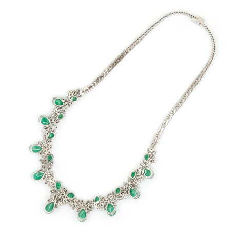 Necklace and bracelet set with emerald diamonds - фото 4