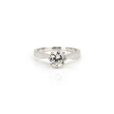 Solitaire ring - photo 1