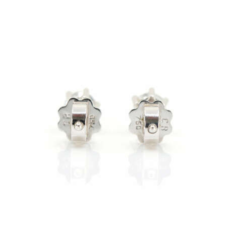 Bucherer diamond stud earrings - фото 3