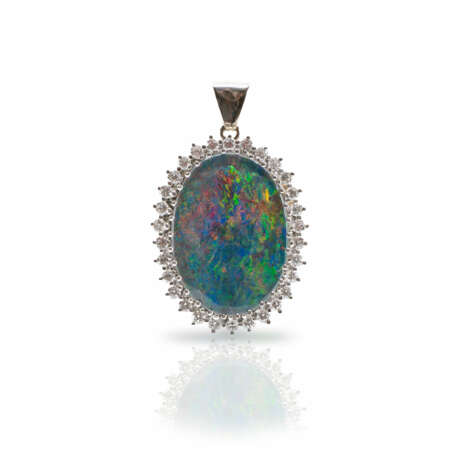 Opal pendant with diamond setting - photo 1