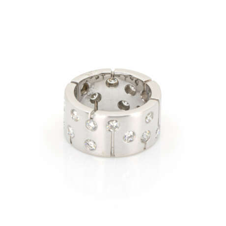 Ring 'Stardust' with diamond setting - photo 3
