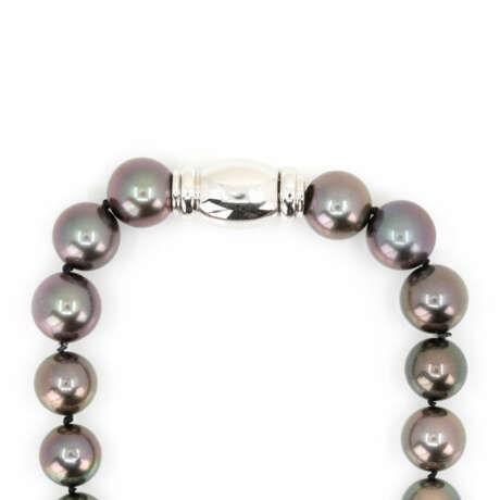 Tahitian pearl necklace - photo 2