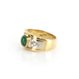 Set of ear studs and ring with emerald setting - фото 6