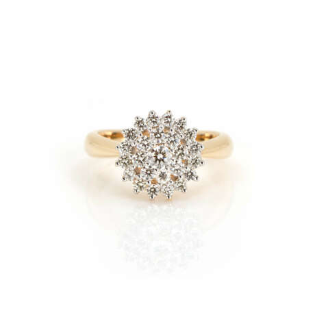 Ring set with diamonds - photo 1