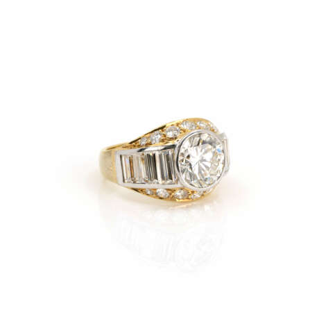 Ring with diamond setting - photo 2