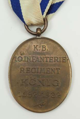 Bayern: Jubiläumsmedaille an das 10. Infanterie Regiment König 1932. - photo 2