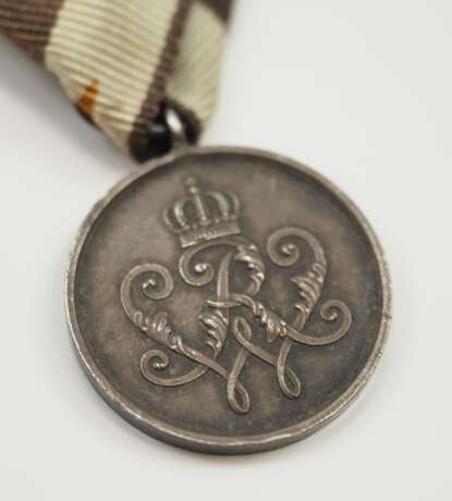 Preussen: Krieger-Verdienst Medaille. - Foto 2