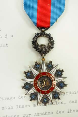 Liberia: Orden des Sterns von Afrika, Ritterkreuz, im Etui, mit Annahmegenehmigung für den Amtsrat Otto Rathje. - photo 1