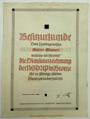 NSDAP: Dienstauszeichnung, in Bronze Urkunde. - Foto 2