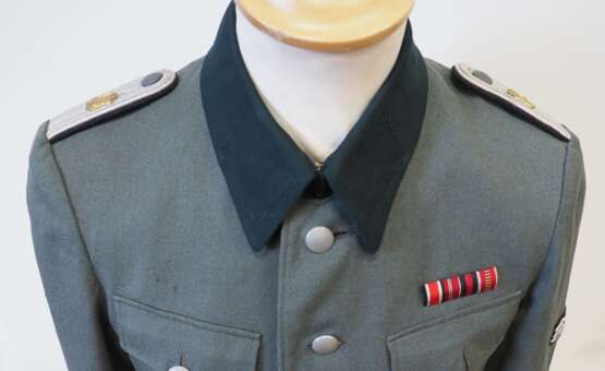 Waffen-SS: Feldbluse eines Untersturmführers der Leibstandarte SS Adolf Hitler. - Foto 2