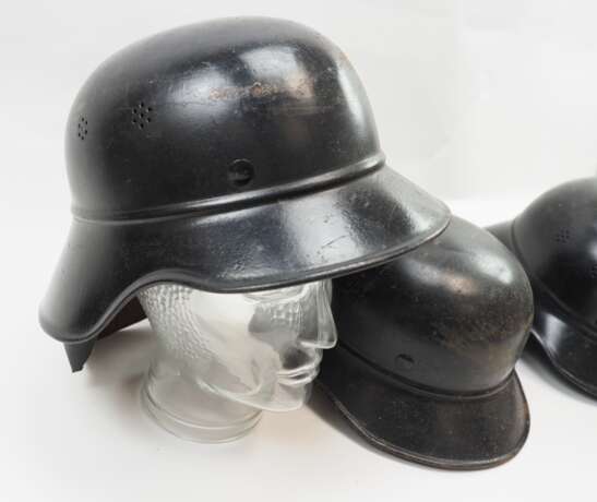 Luftschutz: Gladiator Helm - 3 Exemplare. - фото 3