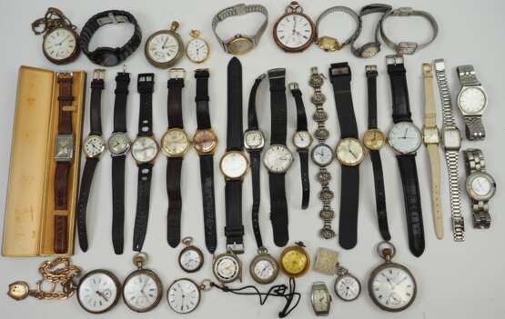 Konvolut Armband- und Taschenuhren. - фото 1
