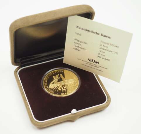 BRD: GOLD Medaille Deutschlands Landeshauptstadt für Olympia - Berlin 2000. - Foto 3