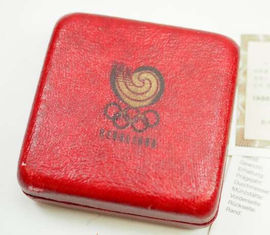 Süd-Korea: GOLD Münze XXIV Olympiade 1988 - Tanzende Bauern. - Foto 4