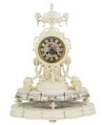 Objets de vertu. Unique watch from the Napoleon III era. Paris 19th century.Уникальные часы эпохи Наполеон III. Париж 19 век.Montre unique d`époque Napoléon III. Paris 19ème siècle.