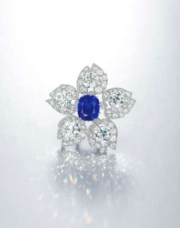 CARTIER SAPPHIRE AND DIAMOND BROOCH - photo 2