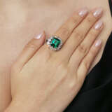 EMERALD AND DIAMOND RING, MOUNT BY CARTIER - фото 3