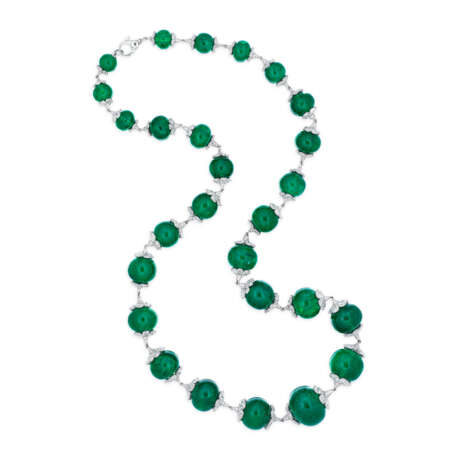 EMERALD BEAD AND DIAMOND NECKLACE - photo 1