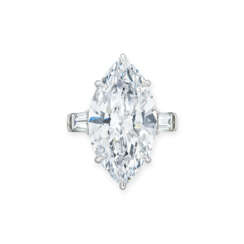 AN EXCEPTIONAL DIAMOND RING, MOUNT BY HARRY WINSTON