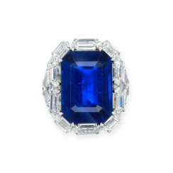 SAPPHIRE AND DIAMOND RING, MOUNTED BY FORMS