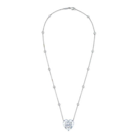 AN IMPORTANT DIAMOND PENDENT NECKLACE, CHAIN BY TIFFANY & CO. - Foto 1