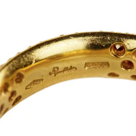 18K yellow gold ring. Pomellato, with Yellow Sapphire Wave Band. - photo 6