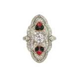 White gold ring with diamonds and enamel in Art Deco style. 20th century. - photo 2