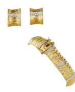 Jewelry sets. Roberto Coin Diamond Gold Elephant Skin Jewelry Set.
