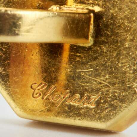 Золотые запонки Chopard с гильоше и бриллиантами. - фото 6