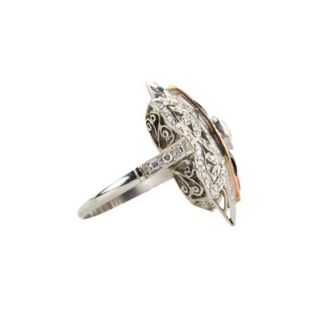 Platinum ring with gold, diamonds, agate and coral. - Foto 1